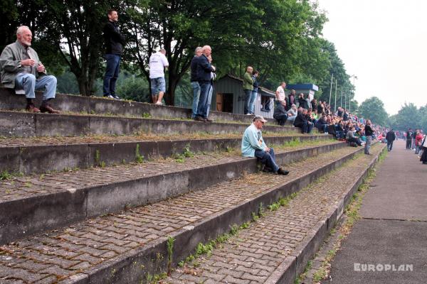 Alfred-Barner-Stadion - Riederich