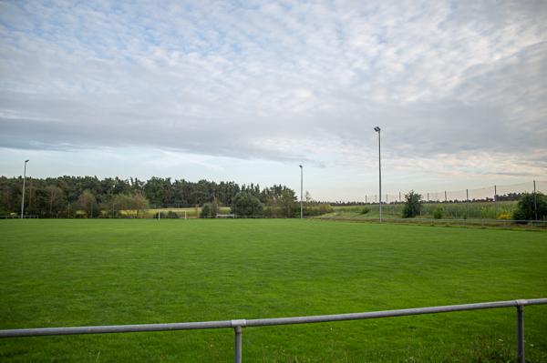 Sportanlage Kleinschwarzenlohe Platz 3 - Wendelstein/Mittelfranken-Kleinschwarzenlohe