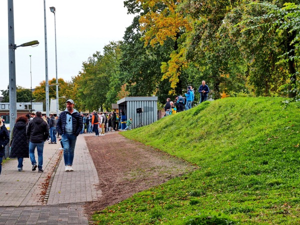 Stadion der Jahn-Sportanlage - Tönisvorst-St. Tönis