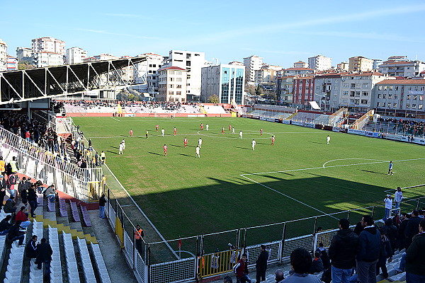 Kartal Stadyumu - İstanbul