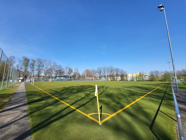 FFG-Sportpark Fontanestraße Platz 2 - Hennigsdorf