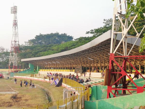 Stadion Maulana Yusuf - Serang