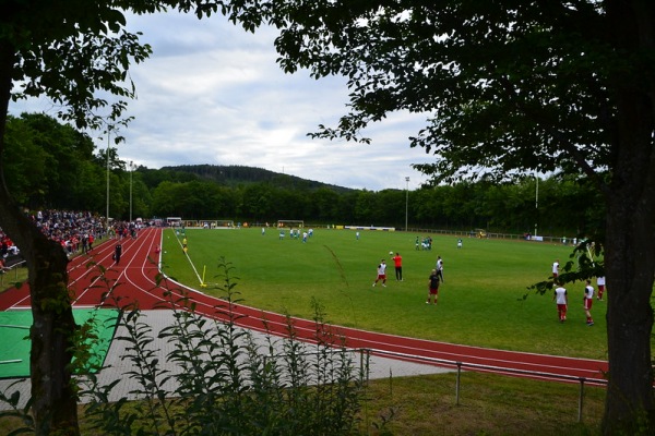 Stadion Lahrer Herrlichkeit - Bürdenbach-Bruch