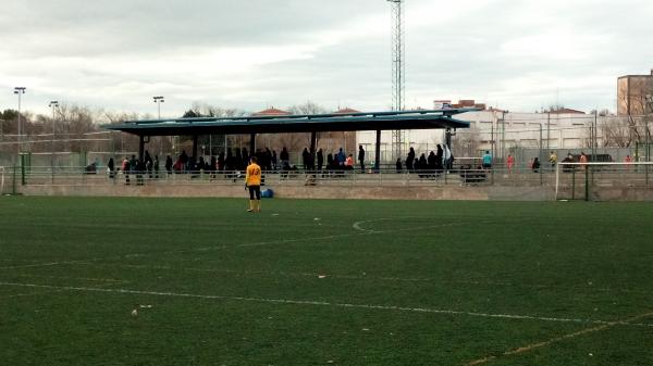 Polideportivo Juan de la Cierva Campo 1 - Getafe, MD