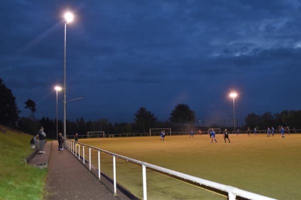 Sportplatz Niederhausen - Pracht-Niederhausen