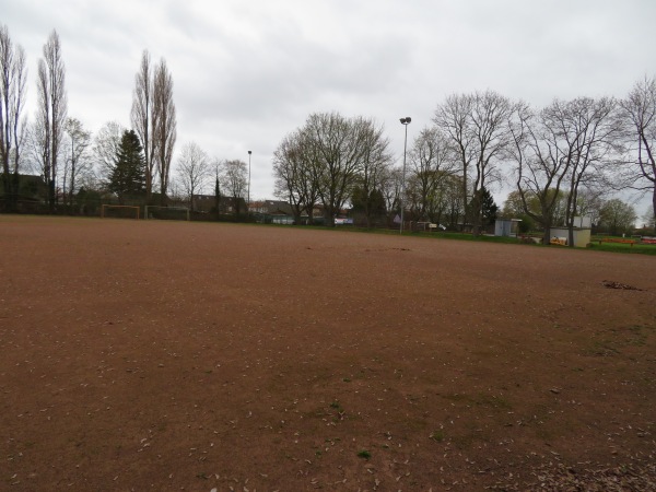 Sportanlage Hebbelstraße B-Platz - Hannover-Sahlkamp