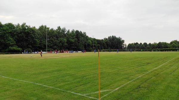 Stadion Auf der Ramhorst C-Platz - Burgwedel-Großburgwedel