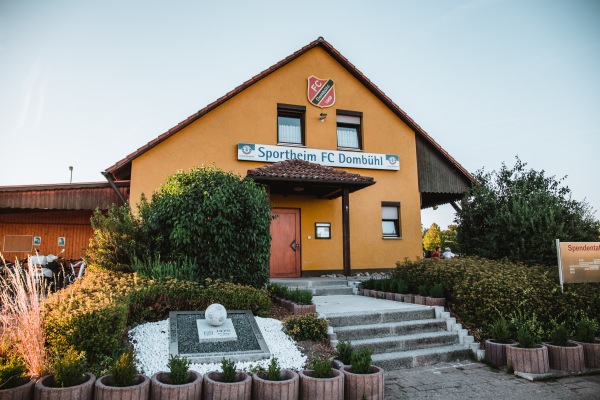 Georg Walther Stadion  - Dombühl