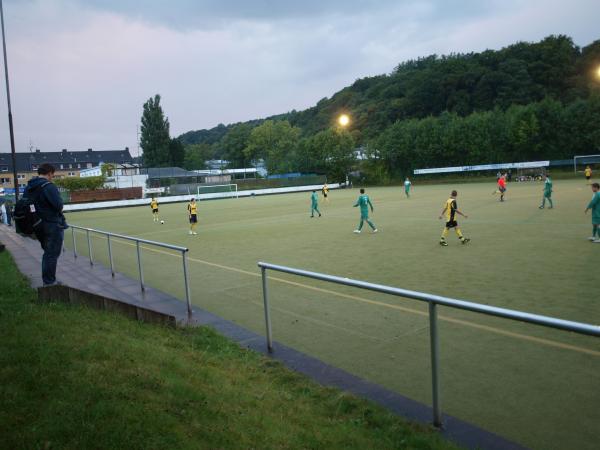 Stadion Bonsfeld - Velbert-Nierenhof