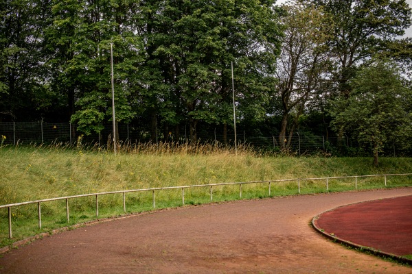 Erich-Mohr-Stadion - Solms-Burgsolms
