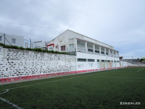Campo de Jogos da Ponta Garça - Ponta Garça - Vila Franca do Campo (Ilha de São Miguel, Açores) 