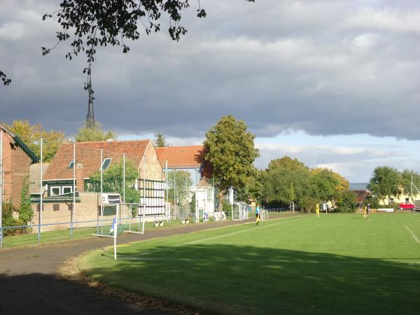 Sportplatz an der Chaussee - Erfurt-Kerspleben