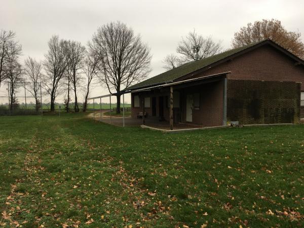 Sportplatz Dingbuchstraße - Linnich-Kofferen