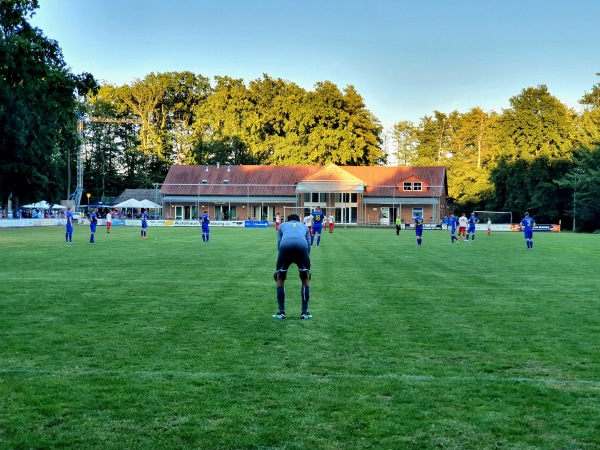 Sportanlage Unter den Eichen - Parsau