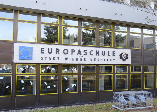 Sportplatz Europaschule - Wiener Neustadt