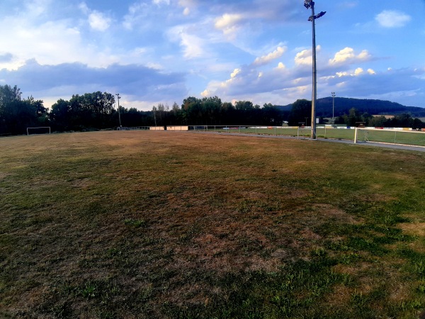Sportgelände Spielanger Platz 2 - Treffelstein 
