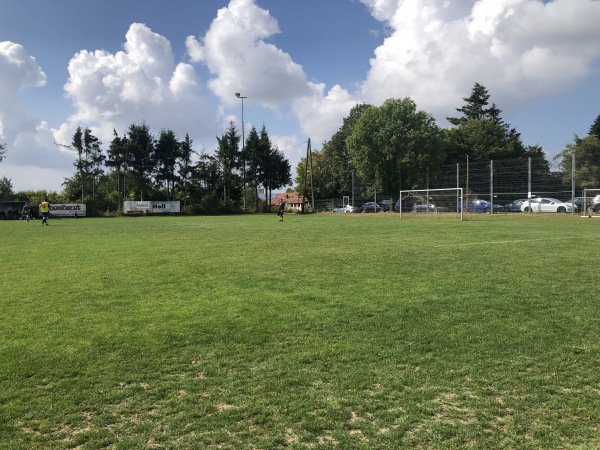 Sportplatz Niedermeilingen - Heidenrod-Niedermeilingen