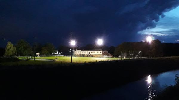 Pfaffenau-Stadion Nebenplatz - Biblis