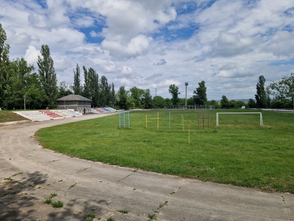 Stadionul Văratic - Văratic