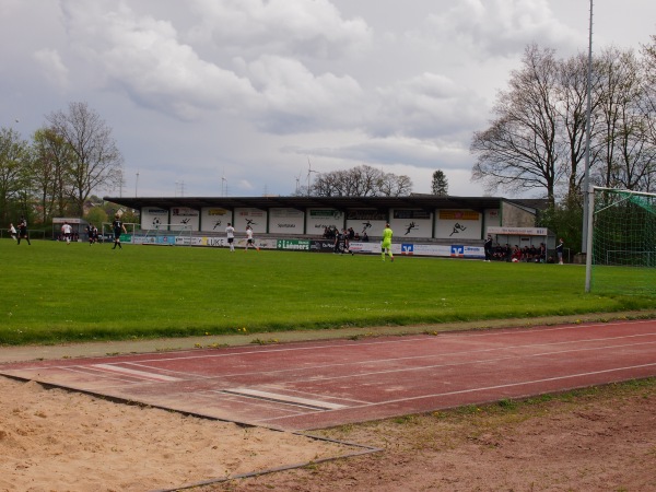 Stadion Auf der Höh - Büren/Westfalen-Steinhausen