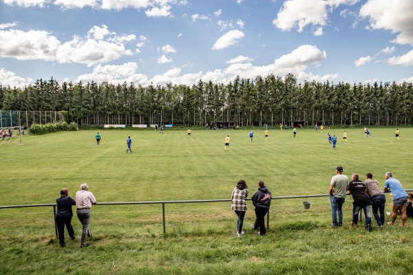 Sportplatz Kaltes Feld - Heinsdorfergrund