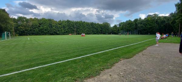 Sportplatz Hinter der Bahn - Vechelde-Groß Gleidingen