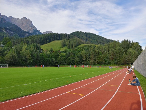 Leichtathletikanlage Bürgerau - Saalfelden am Steinernen Meer