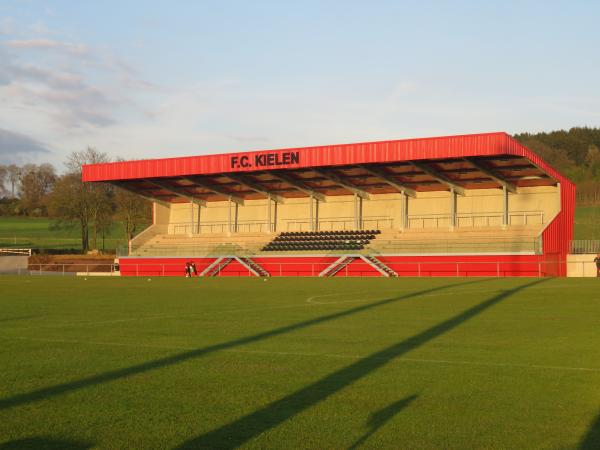 Stade Albert Berchem - Kielen (Kehlen)