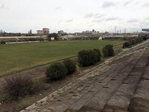 İnşaatçı stadionu - Sumqayıt