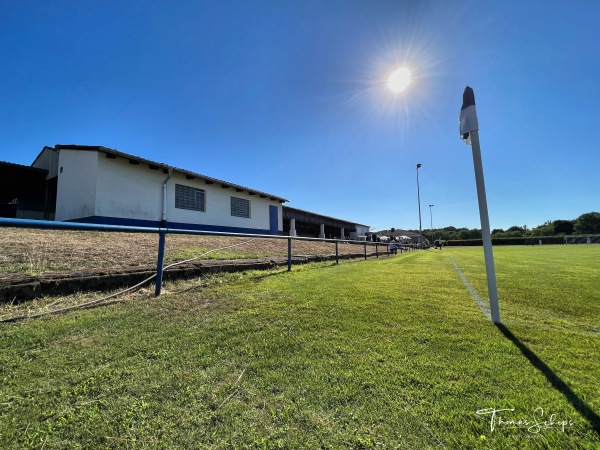 Sportplatz Messel 2 - Messel