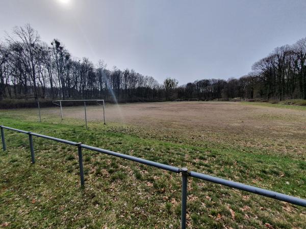 Rudolf-Harbig-Stadion Nebenplatz - Neustrelitz 