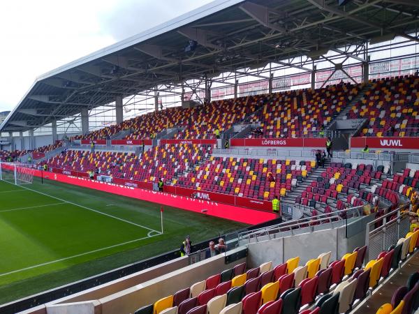 Brentford Community Stadium - London-Brentford, Greater London