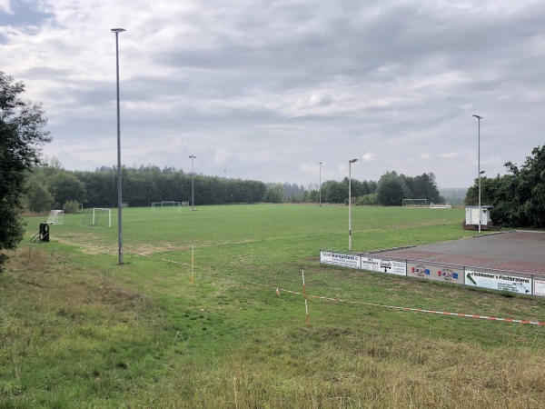 Waldstadion Nebenplatz - Hitzhofen