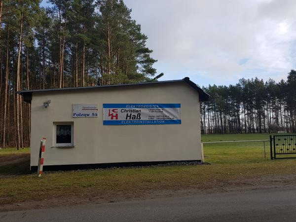 Dorfsportplatz - Polzow