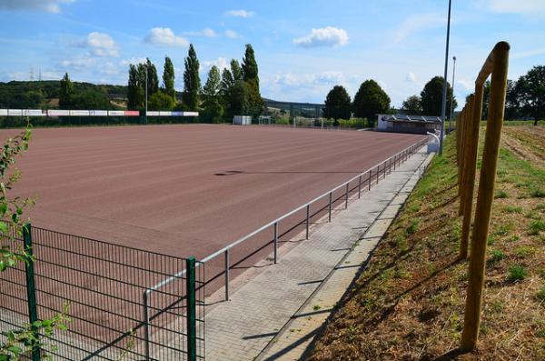 Sportplatz Bengen - Grafschaft/Rheinland-Bengen
