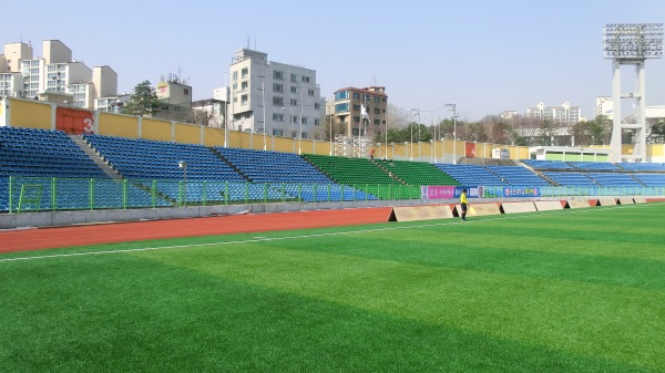 Hyochang Stadium - Seoul