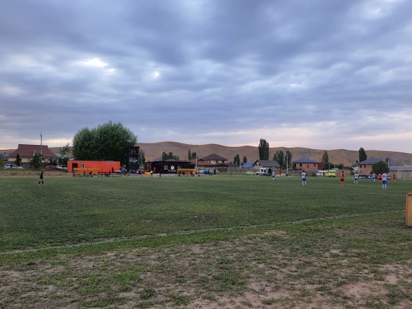 Futbol'nyy Stadion Besh-Kungoy - Besh-Kungoy