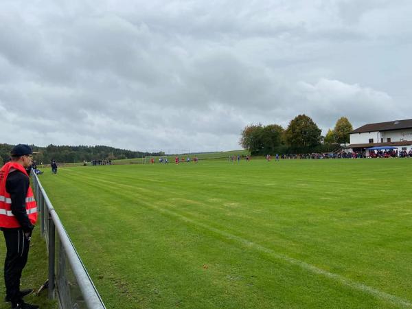 Sportgelände Stoffenrieder Straße - Roggenburg/Bayern-Schießen