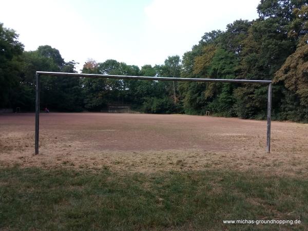Sportplatz Blücherpark - Köln-Bilderstöckchen