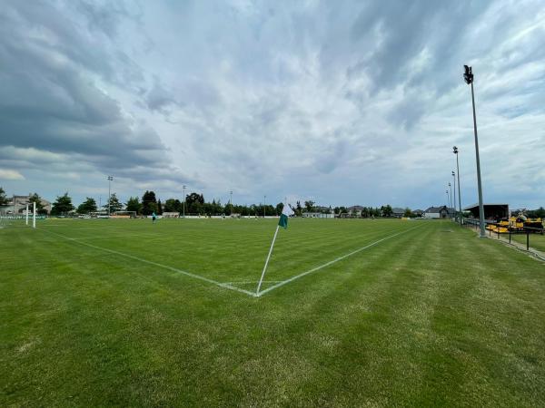 Stadion GOSiR w Stare Babice - Stare Babice