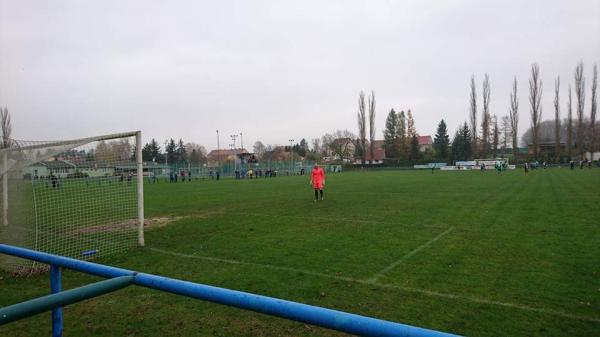 Stadion SK Baník Modlany - Modlany