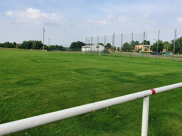 Sportplatz Möllenhagen - Möllenhagen