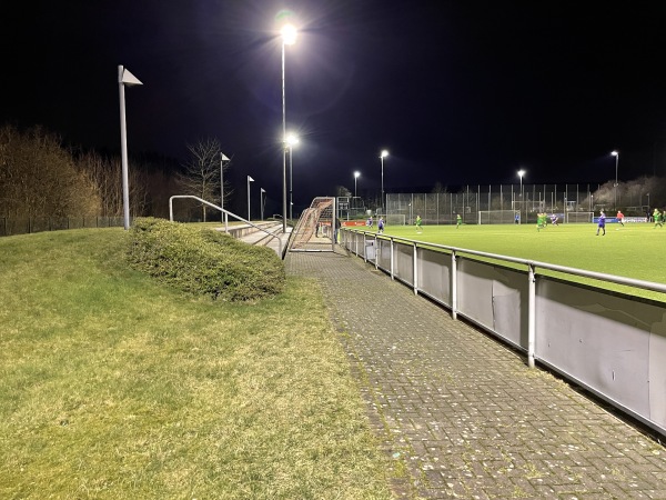 Lhoist Sportpark Platz 2 - Wülfrath