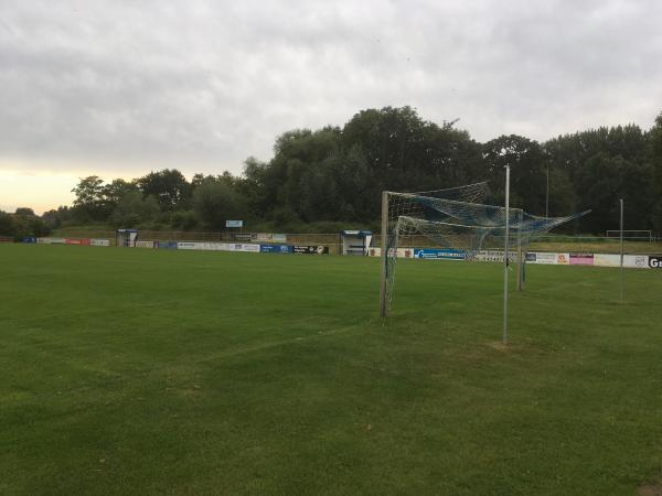Sportplatz Dieter von Borstel - Dobersdorf-Tökendorf