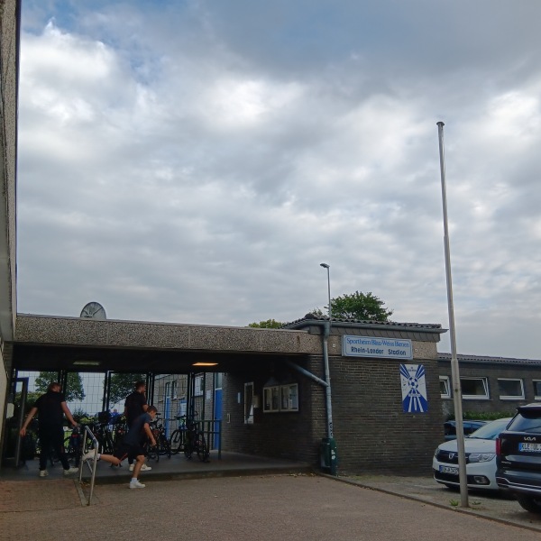 Rhein-Lander-Stadion - Rees-Bienen