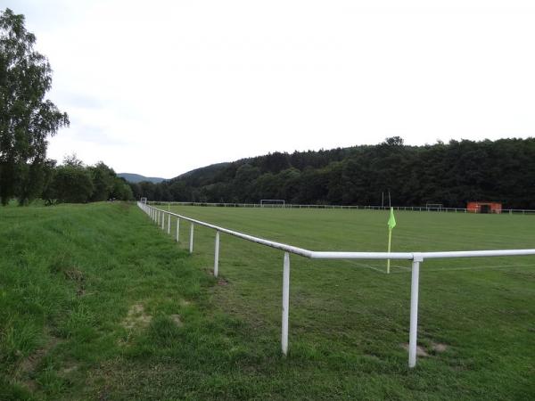 Sportplatz an der Nahe - Schleusingen-Hinternah