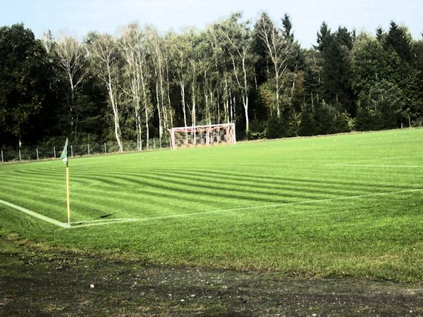 Stadion Miejski Ślesin  - Ślesin 
