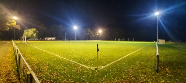 Okerstadion - Hillerse-Volkse