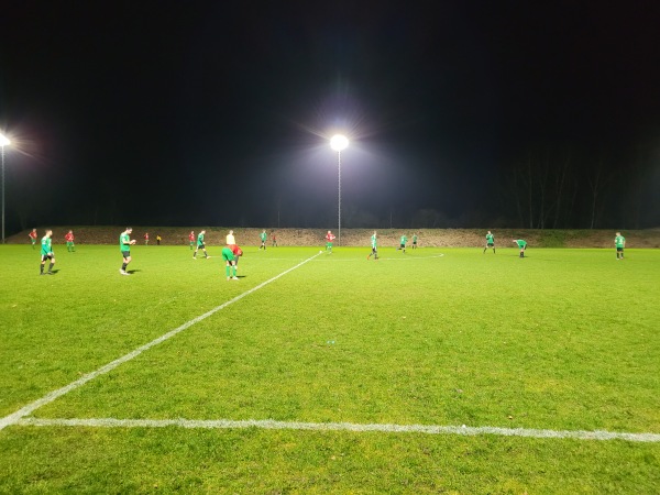 Sportanlage an der Schule B-Platz - Bad Zwischenahn-Petersfehn