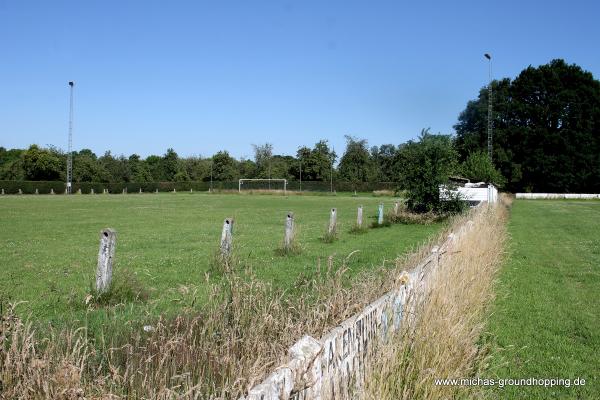 Complex Langeweg Terrein 2 - Bilzen-Rijkhoven